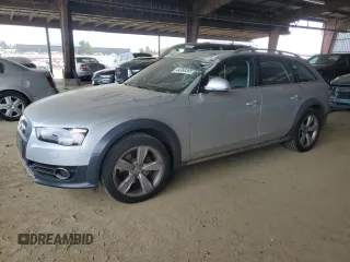 2013 Audi allroad Prestige with VIN WA1VFAFL0DA109399, listed as a Copart auction lot 44968395 with 112,180 mi miles and Salvage Title. Bid and sale history available at carsss.com. Image 1.
