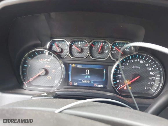 2015 Chevrolet Silverado 2500HD LTZ with VIN 1GC1KWE89FF149299, listed as a IAAI auction lot 41565330 with 249,551 mi miles. Bid and sale history available at carsss.com. Image 7.
