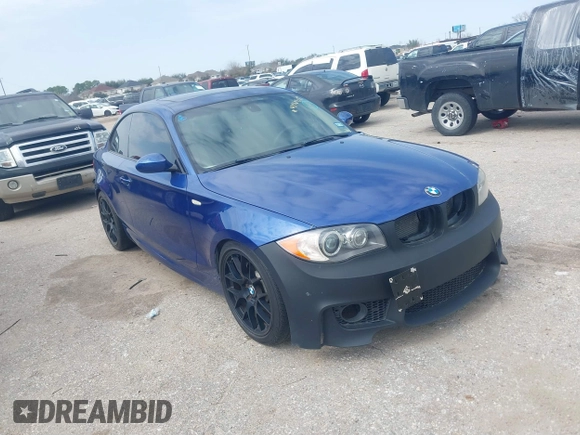 2008 BMW 1 Series 135i with VIN WBAUC73598VF23878, listed as a IAAI auction lot 41569879 with 186,622 mi miles. Bid and sale history available at carsss.com. Image 1.