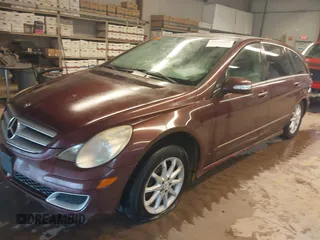 2007 Mercedes-Benz R 3.5L with VIN 4JGCB65E17A039727, listed as a IAAI auction lot 42878294 with Not provided miles and . Bid and sale history available at DreamBid. Image 2.