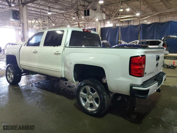 2018 Chevrolet Silverado 1500 LT with VIN 3GCUKREC0JG409051, listed as a Copart auction lot 46406365 with 47,889 mi miles and Salvage Title. Bid and sale history available at carsss.com. Image 2.