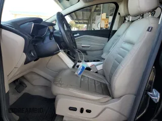 2015 Ford C-Max SEL z VIN 1FADP5CU5FL121838, wystawiony jako Copart lot #57617495 z przebiegiem 129 538 mil mil oraz Szkoda całkowita • Salvage title. Historia ofert i sprzedaży dostępna na DreamBid. Obrazek 7.