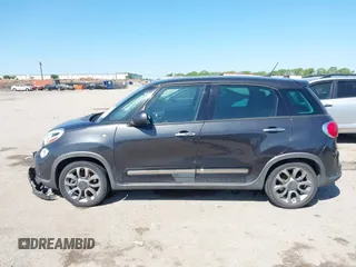 2015 FIAT 500L Urbana Trekking с VIN ZFBCFADHXFZ033368, выставлен на аукционе IAAI как лот 41979375 с пробегом 87 583 миль миль и . История ставок и продаж доступна на DreamBid. Изображение 14.