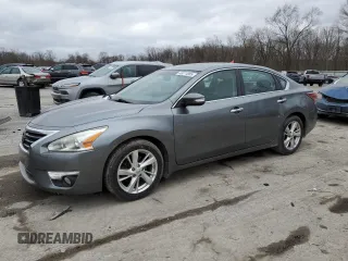 2014 Nissan Altima 2.5 SV with VIN 1N4AL3AP8EC404670, listed as a Copart auction lot 48011805 with 114,306 mi miles and Salvage Title. Bid and sale history available at carsss.com. Image 1.