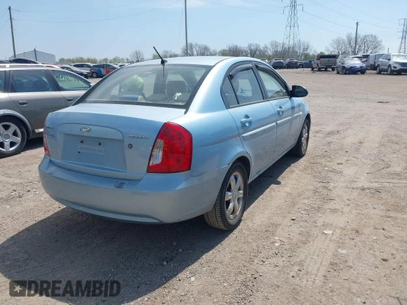2007 Hyundai Accent GLS с VIN KMHCN46C27U097465, выставлен на аукционе IAAI как лот 42068576 с пробегом 129 278 миль миль и . История ставок и продаж доступна на DreamBid. Изображение 4.