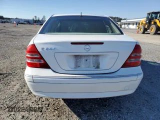 2001 Mercedes-Benz C 230/260/280/320 с VIN WDBRF61J51F116503, выставлен на аукционе Copart как лот 89135335 с пробегом 132 412 миль миль и Списание • Salvage title. История ставок и продаж доступна на DreamBid. Изображение 6.