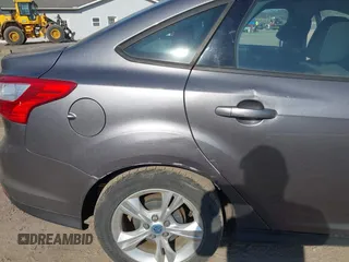 2014 Ford Focus SE with VIN 1FADP3F2XEL170580, listed as a IAAI auction lot 41752699 with 102,666 mi miles. Bid and sale history available at carsss.com. Image 15.