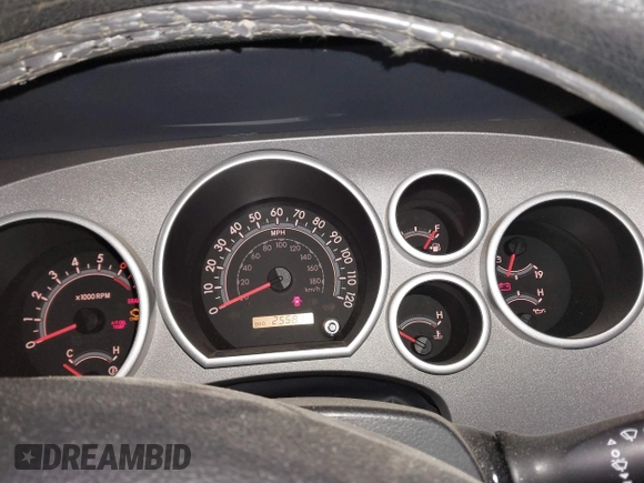 2013 Toyota Tundra 4WD Truck with VIN 5TFDW5F16DX305917, listed as a IAAI auction lot 41640555 with 255,812 mi miles. Bid and sale history available at carsss.com. Image 7.