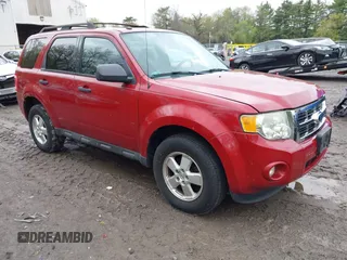 2011 Ford Escape XLT с VIN 1FMCU9DG9BKA30856, выставлен на аукционе IAAI как лот 42220342 с пробегом 126 309 миль миль и . История ставок и продаж доступна на DreamBid. Изображение 1.