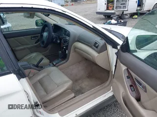 2001 Subaru Legacy Outback Limited with VIN 4S3BE686017205770, listed as a IAAI auction lot 40132738 with 224,483 mi miles and . Bid and sale history available at DreamBid. Image 5.