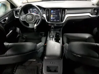 2019 Volvo S60 Momentum with VIN 7JRA22TK1KG001516, listed as a Copart auction lot 82904434 with 33,912 mi miles and Salvage Title. Bid and sale history available at carsss.com. Image 8.