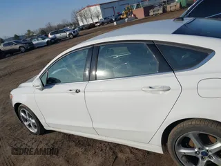 2016 Ford Fusion SE with VIN 3FA6P0T96GR251363, listed as a IAAI auction lot 41714959 with 144,118 mi miles. Bid and sale history available at carsss.com. Image 14.