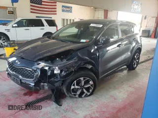 2020 Kia Sportage LX z VIN KNDPMCAC8L7728450, wystawiony jako Copart lot #71720654 z przebiegiem 55 977 mil mil oraz Szkoda całkowita • Salvage title. Historia ofert i sprzedaży dostępna na DreamBid. Obrazek 1.