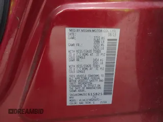 2014 Nissan Pathfinder SV with VIN 5N1AR2MN2EC615825, listed as a IAAI auction lot 41920321 with 167,506 mi miles. Bid and sale history available at carsss.com. Image 9.
