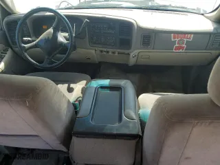 2001 Chevrolet Tahoe LS with VIN 1GNEK13TX1J213584, listed as a Copart auction lot 52725075 with 177,846 mi miles and Salvage Title. Bid and sale history available at carsss.com. Image 8.