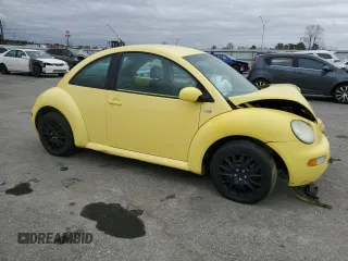 2001 Volkswagen Beetle GLS with VIN 3VWCK21C81M460224, listed as a Copart auction lot 48404615 with 150,992 mi miles and Salvage Title. Bid and sale history available at DreamBid. Image 4.