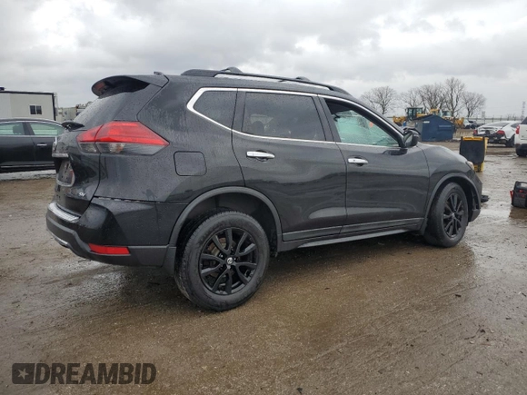 2017 Nissan Rogue SV z VIN 5N1AT2MT9HC879208, wystawiony jako Copart lot #50619795 z przebiegiem 110 991 mil mil oraz Szkoda całkowita • Salvage title. Historia ofert i sprzedaży dostępna na DreamBid. Obrazek 3.