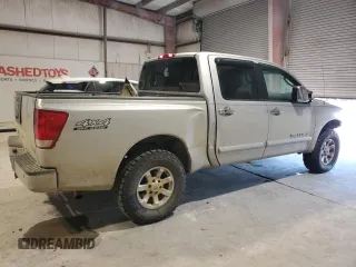 2007 Nissan Titan SE z VIN 1N6BA07B87N226908, wystawiony jako Copart lot #86951184 z przebiegiem 233 741 mil mil oraz Szkoda całkowita • Salvage title. Historia ofert i sprzedaży dostępna na DreamBid. Obrazek 3.