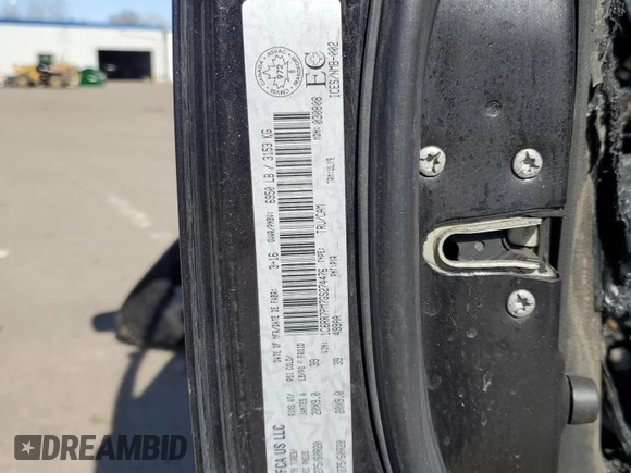 2016 Ram 1500 Limited z VIN 1C6RR7PM7GS274476, wystawiony jako Copart lot #48508675 z przebiegiem Nie podano mil oraz Szkoda całkowita • Salvage title. Historia ofert i sprzedaży dostępna na DreamBid. Obrazek 13.