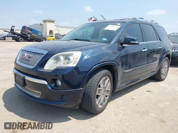 2012 GMC Acadia Denali z VIN 1GKKVTED5CJ274790, wystawiony jako IAAI lot #42331458 z przebiegiem 111 842 mil mil oraz . Historia ofert i sprzedaży dostępna na DreamBid. Obrazek 17.