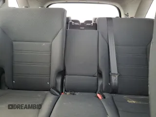 2016 Kia Sorento LX with VIN 5XYPG4A39GG086813, listed as a Copart auction lot 49260685 with 129,616 mi miles and Salvage Title. Bid and sale history available at DreamBid. Image 10.