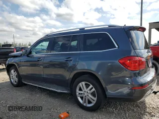 2014 Mercedes-Benz GL 450 with VIN 4JGDF7CE5EA385813, listed as a Copart auction lot 59361785 with 121,131 mi miles and Salvage title. Bid and sale history available at DreamBid. Image 2.