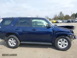 2016 Toyota 4Runner Limited with VIN JTEBU5JR6G5358249, listed as a IAAI auction lot 41770324 with 261,950 mi miles. Bid and sale history available at carsss.com. Image 13.