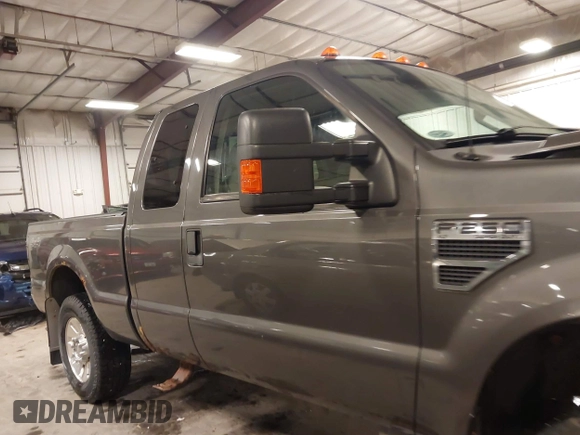 2008 Ford F-250 XL с VIN 1FTSX21568EC86400, выставлен на аукционе IAAI как лот 41674850 с пробегом 104 355 миль миль и . История ставок и продаж доступна на DreamBid. Изображение 14.