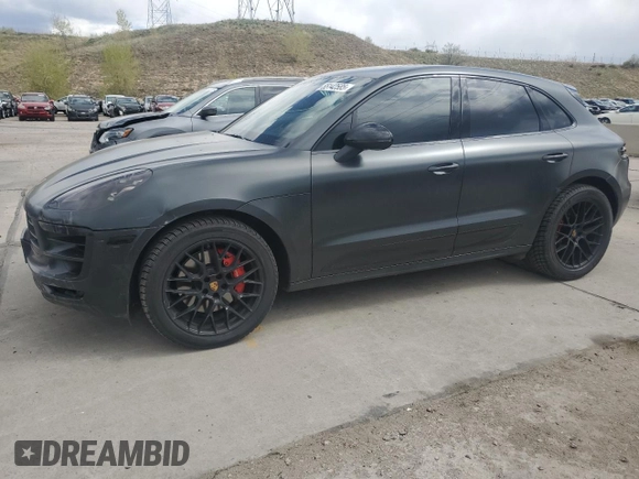2018 Porsche Macan GTS z VIN WP1AG2A5XJLB62156, wystawiony jako Copart lot #55142585 z przebiegiem 71 418 mil mil oraz Szkoda całkowita • Salvage title. Historia ofert i sprzedaży dostępna na DreamBid. Obrazek 1.