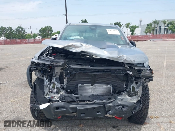 2024 Chevrolet Colorado 4WD ZR2 with VIN 1GCPTFEK9R1177298, listed as a IAAI auction lot 42064294 with 3,827 mi miles and . Bid and sale history available at DreamBid. Image 13.