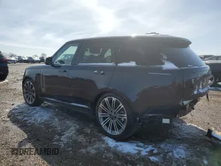 2025 Land Rover Range Rover SE z VIN SALKP9FU2SA283638, wystawiony jako Copart lot #49858485 z przebiegiem 2 999 mil mil oraz Szkoda całkowita • Salvage title. Historia ofert i sprzedaży dostępna na DreamBid. Obrazek 2.