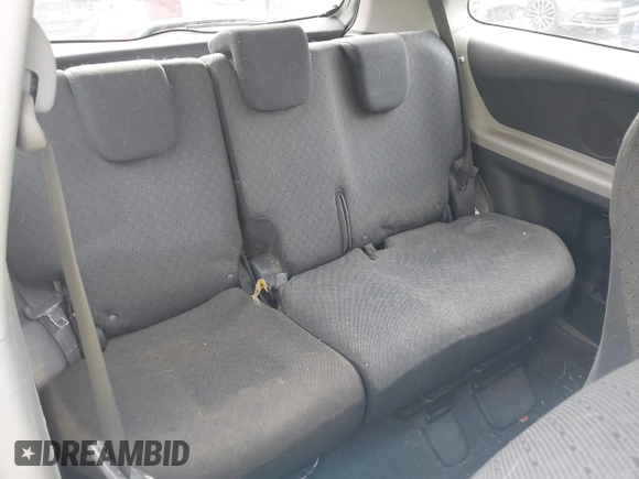 2009 Toyota Yaris with VIN JTDJT903095230292, listed as a IAAI auction lot 41958247 with 330,127 mi miles and . Bid and sale history available at DreamBid. Image 8.