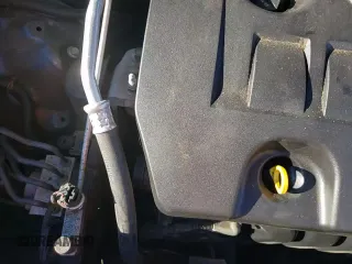 2019 Toyota Corolla L z VIN 2T1BURHE5KC232913, wystawiony jako Copart lot #81570615 z przebiegiem 95 627 mil mil oraz Szkoda całkowita • Salvage title. Historia ofert i sprzedaży dostępna na DreamBid. Obrazek 13.