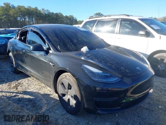 2022 Tesla Model 3 with VIN 5YJ3E1EA9NF147836, listed as a IAAI auction lot 41363603 with 28,748 mi miles. Bid and sale history available at carsss.com. Image 13.
