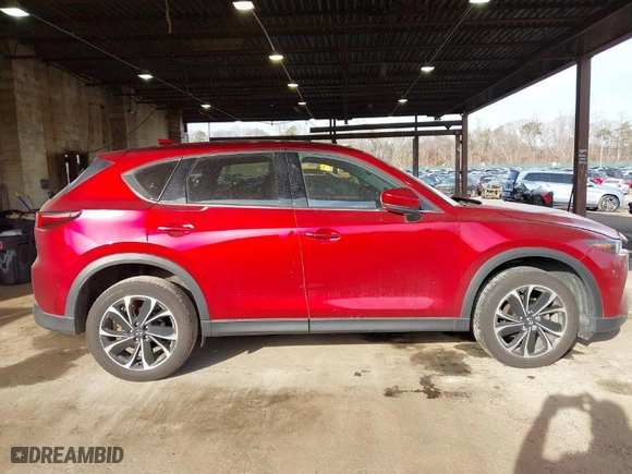 2022 Mazda CX-5 2.5 S Premium Package with VIN JM3KFBDM7N0537947, listed as a IAAI auction lot 41195784 with NaN miles. Bid and sale history available at carsss.com. Image 13.