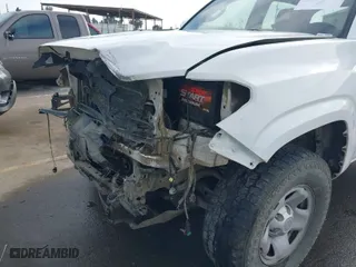 2017 Toyota Tacoma SR5 with VIN 3TMCZ5AN0HM113840, listed as a IAAI auction lot 41640481 with 159,609 mi miles. Bid and sale history available at carsss.com. Image 18.