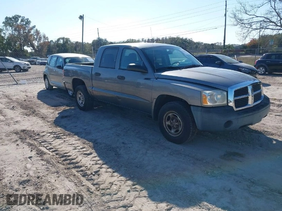 2006 Dodge Dakota ST with VIN 1D7HE28K36S533498, listed as a IAAI auction lot 41184541 with Not Provided miles and . Bid and sale history available at carsss.com. Image 1.