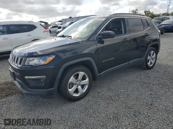 2021 Jeep Compass Latitude z VIN 3C4NJCBB6MT507917, wystawiony jako Copart lot #56979785 z przebiegiem 85 739 mil mil oraz Szkoda całkowita • Salvage title. Historia ofert i sprzedaży dostępna na DreamBid. Obrazek 1.