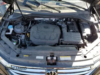2024 Volkswagen Tiguan SEL R-Line with VIN 3VV4B7AX5RM118962, listed as a Copart auction lot 49692685 with 15,320 mi miles and Clean title. Bid and sale history available at DreamBid. Image 12.