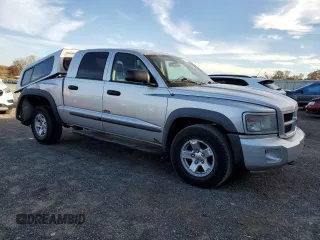 2008 Dodge Dakota with VIN 1D7HW78N78S598393, listed as a Copart auction lot 77828614 with 173,080 mi miles and Non repairable. Bid and sale history available at DreamBid. Image 4.