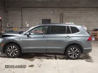 2024 Volkswagen Tiguan S with VIN 3VVFB7AX0RM183789, listed as a IAAI auction lot 41445847 with 1,500 mi miles and . Bid and sale history available at DreamBid. Image 14.