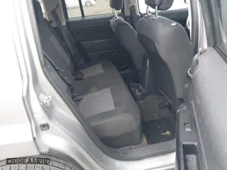 2016 Jeep Patriot High Altitude Edition with VIN 1C4NJRFB7GD742155, listed as a IAAI auction lot 41835149 with 94,934 mi miles. Bid and sale history available at carsss.com. Image 8.