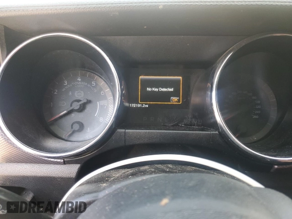 2015 Ford Mustang EcoBoost with VIN 1FA6P8TH2F5317172, listed as a Copart auction lot 63478915 with 172,191 mi miles and Clean title. Bid and sale history available at DreamBid. Image 9.