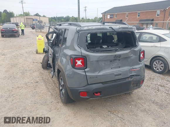 2022 Jeep Renegade Trailhawk with VIN ZACNJDC11NPN53432, listed as a IAAI auction lot 42010778 with 29,889 mi miles and . Bid and sale history available at DreamBid. Image 3.