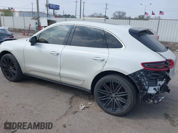 2015 Porsche Macan S with VIN WP1AB2A50FLB60518, listed as a IAAI auction lot 41797095 with 74,294 mi miles. Bid and sale history available at carsss.com. Image 3.