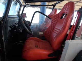 1988 Jeep Wrangler with VIN 2BCCZ8116JB540866, listed as a Copart auction lot 43832395 with 136,243 mi miles and Salvage Title. Bid and sale history available at carsss.com. Image 7.