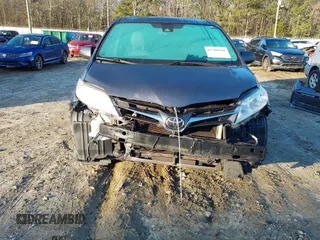 2020 Toyota Sienna XLE Auto Access Seat with VIN 5TDYZ3DC9LS036771, listed as a IAAI auction lot 41780540 with 151,745 mi miles. Bid and sale history available at carsss.com. Image 12.