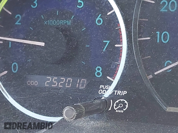 2010 Toyota Sienna XLE with VIN 5TDYK4CC9AS319809, listed as a IAAI auction lot 41885905 with 252,010 mi miles and . Bid and sale history available at DreamBid. Image 15.