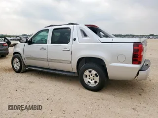 2013 Chevrolet Avalanche LT with VIN 3GNMCFE0XDG150663, listed as a Copart auction lot 57417395 with 141,470 mi miles and Salvage title. Bid and sale history available at DreamBid. Image 2.