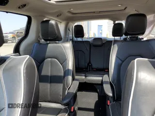 2021 Chrysler Pacifica Hybrid Limited с VIN 2C4RC1S73MR510479, выставлен на аукционе Copart как лот 52423605 с пробегом 75 751 миль миль и Списание • Salvage title. История ставок и продаж доступна на DreamBid. Изображение 10.